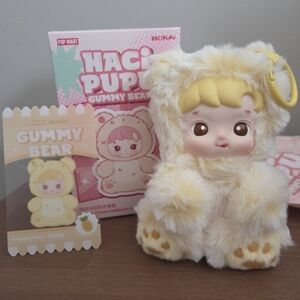 🍍 Hacipupu Gummy Bear Plush Pendent- Pineapple